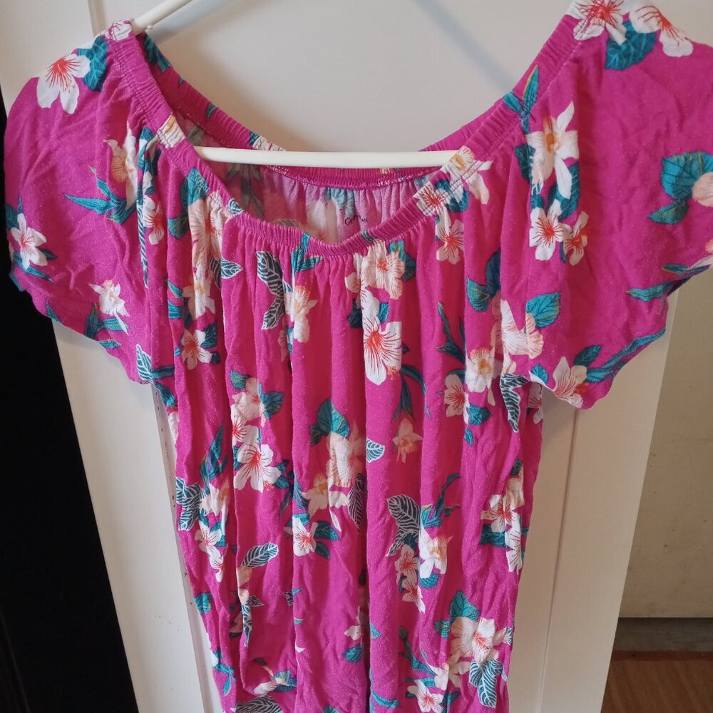 George-;pink floral top- size S